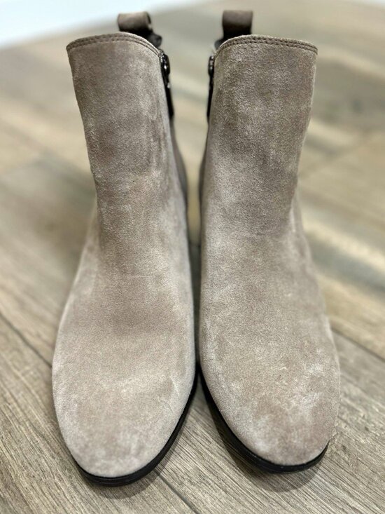 Blondo Shoes - Blondo Women’s 8.5M Taupe Suede Waterproof Ankle Boots Buckle Zip